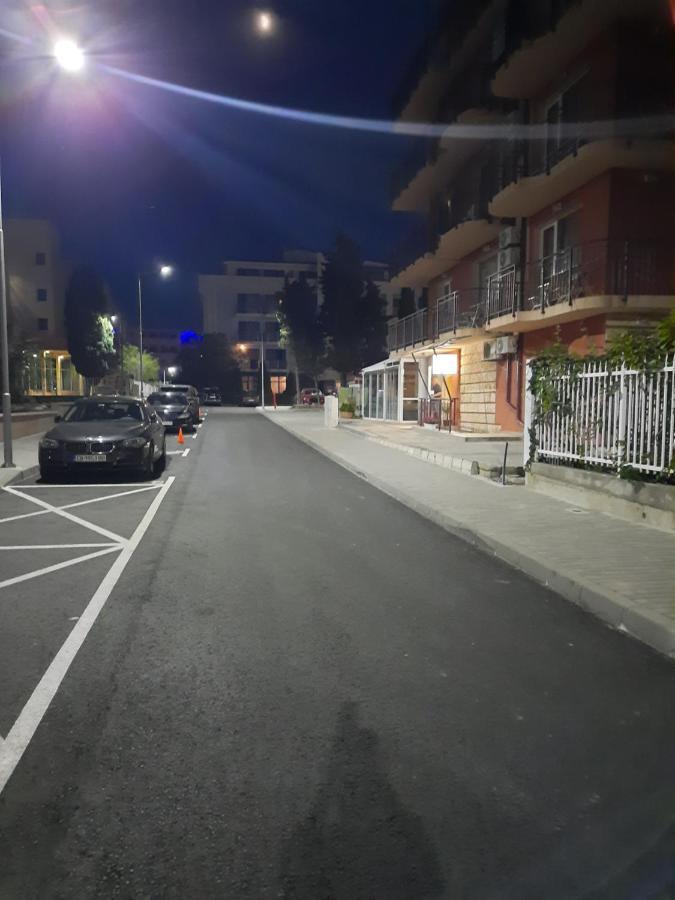 Hotel Sapphire Primorsko Zewnętrze zdjęcie