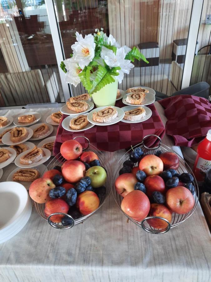 Hotel Sapphire Primorsko Zewnętrze zdjęcie