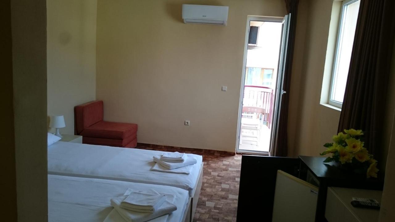 Hotel Sapphire Primorsko Zewnętrze zdjęcie
