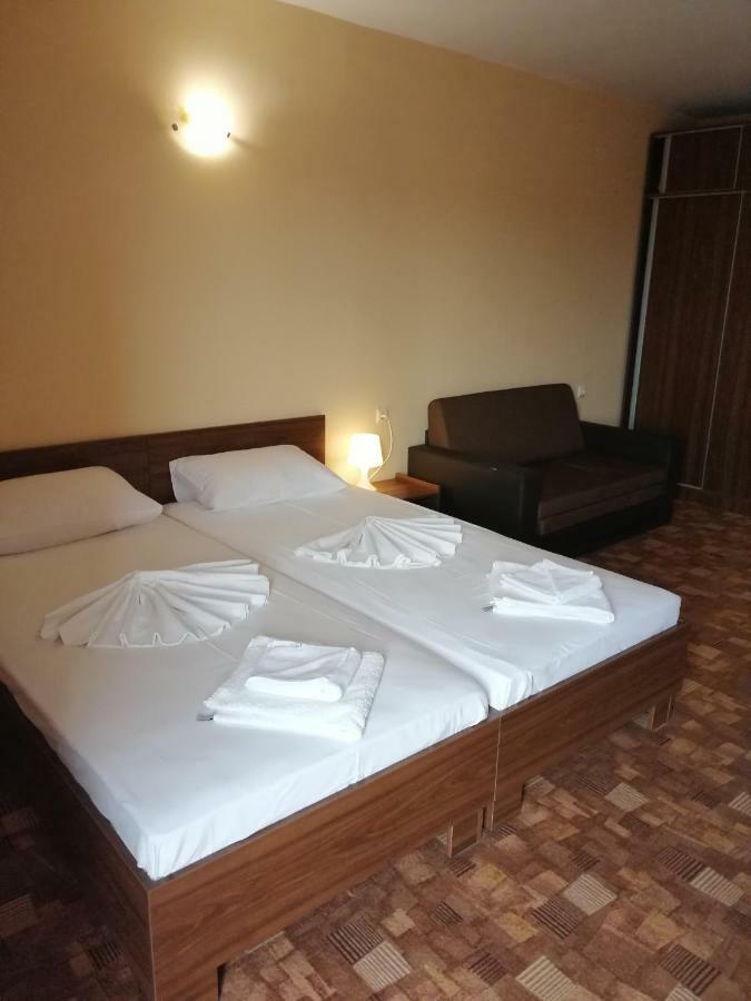 Hotel Sapphire Primorsko Zewnętrze zdjęcie
