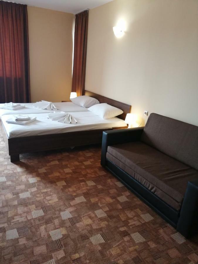 Hotel Sapphire Primorsko Zewnętrze zdjęcie
