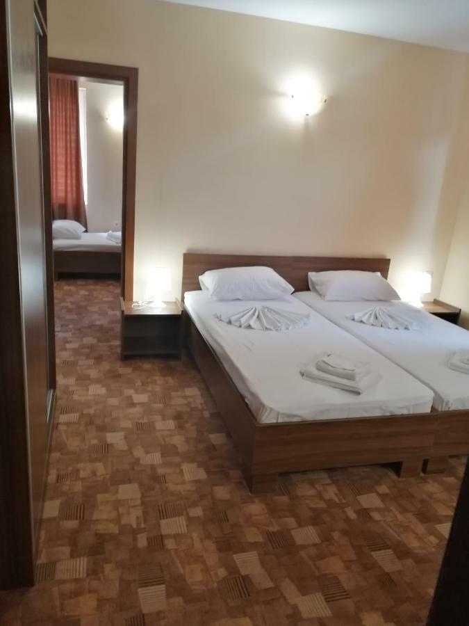 Hotel Sapphire Primorsko Zewnętrze zdjęcie